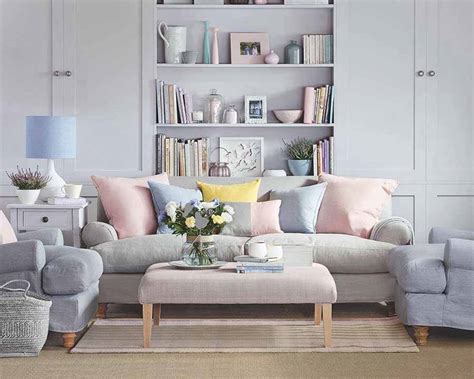 20 Living Rooms With Beautiful Pastel Colors