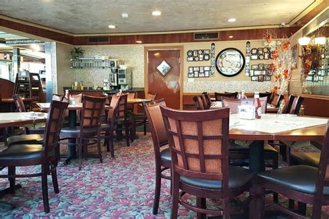 15 Best Restaurants in Middletown, NY for 2024 (Top Eats!)