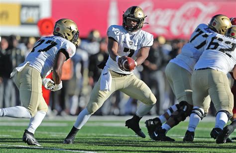 Army beats Navy 20-17 in double-overtime, wins 123rd Army-Navy game ...