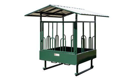 606H Series Feeders | Bale Feeders for Horses | Farmco Manufacturing