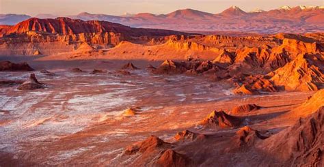 San Pedro de Atacama: Valle de la Luna Sunset Tour | GetYourGuide