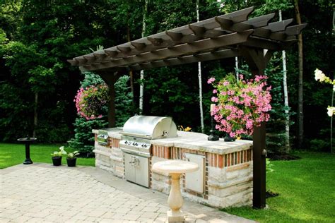 50 Enviable Outdoor Kitchens for Every Yard Patio Pergola, Cedar ...