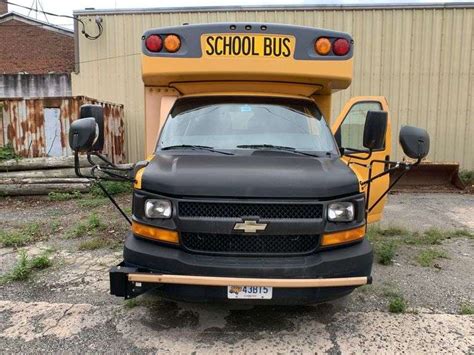 2013 CHEVROLET EXPRESS 4500 COLLINS MID BUS SMALL SCHOOL BUS #21 - Mathies & Sons, Inc. t/a 422 ...