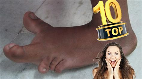 Top 10 Celebrity Women With Big Feet This is Crazy - YouTube