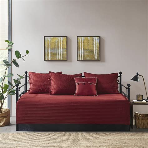 How To Choose Daybed Covers & Sets - Foter