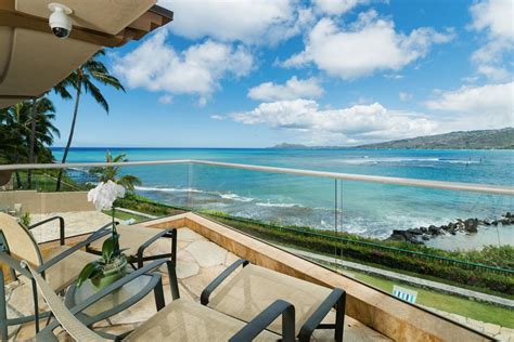 Tour a Waterfront Architectural Masterpiece in Honolulu, Hawaii | 2016 ...