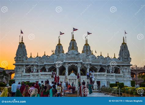 Swami Narayan Temple Editorial Image | CartoonDealer.com #171112794