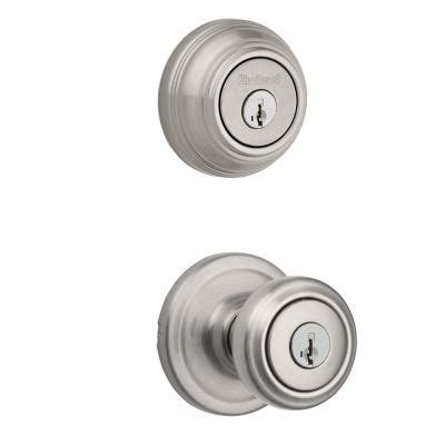 Re-key Locks Easily with Kwikset SmartKey | How to Re-Key a Lock ...