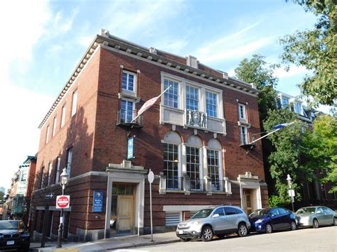 Bunker Hill Museum | Charlestown, Massachusetts Originally c… | Flickr