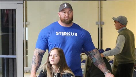 Game of Thrones’ The Mountain Towers Over His Wife at LAX | Hafthor ...