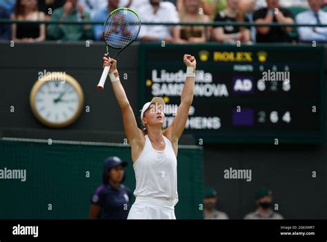 Sloane stephens wimbledon 2021 hi-res stock photography and images - Alamy