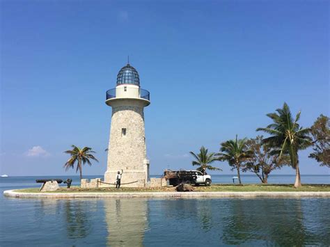 Boca Chita lighthouse | Florida Rambler