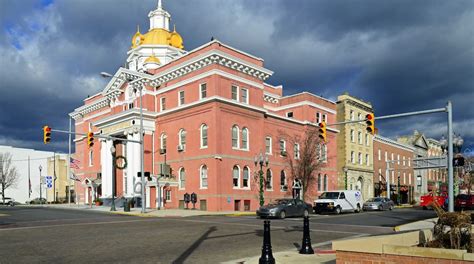 Martinsburg Travel Guide: Best of Martinsburg, West Virginia Travel 2024 | Expedia.co.in