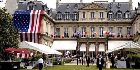 Canadian & US Embassy | Paris Insiders Guide