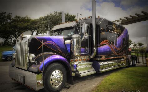 Stunning Kenworth Truck HD Wallpaper