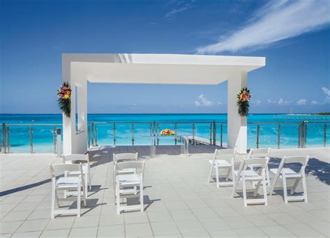 The Best Day of Your Life Deserves Weddings by RIU | GOGO Vacations Blog