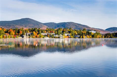 A Guide to Fall Foliage in Lake Placid