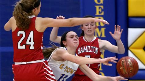Sussex Hamilton girls emerge as Greater Metro favorite with two wins