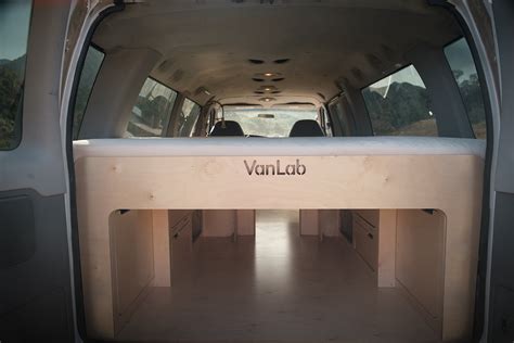 Ford E Series – VanLab