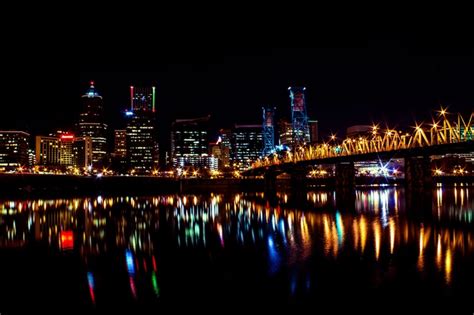 Portland, Oregon at night | Cityscape, Oregon, New york skyline