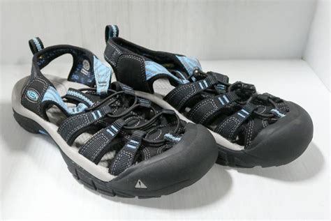 KEENS NEWPORT NORSE BLUE MEN'S SIZE 8 SANDALS. - Kastner Auctions