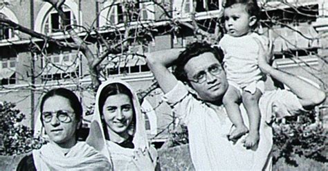 ‘Manto saw women the way he saw men’ - Pakistan - DAWN.COM