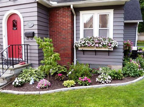 25 Most Gorgeous Flower Bed Design Ideas For Stunning Front Yard — TERACEE | Garden front of ...