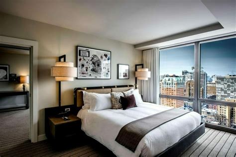 22 Amazing Hotels with the Best Views in Chicago | She Wanders Abroad