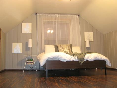 * Remodelaholic *: Painting Over Knotty Pine Paneling; Complete Master Bedroom Redo