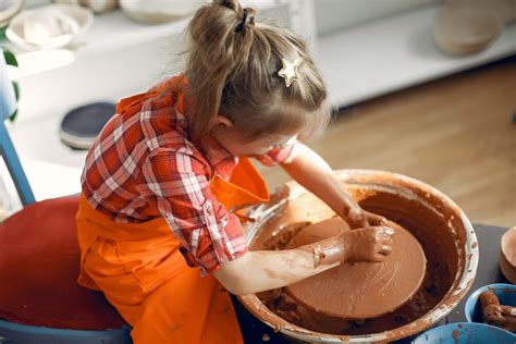 Kids pottery classes Melbourne
