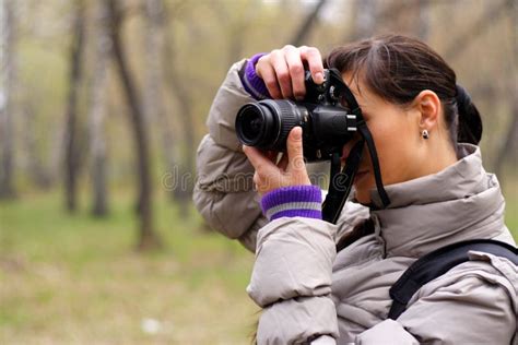 Photographer on the nature stock image. Image of girl - 14462019