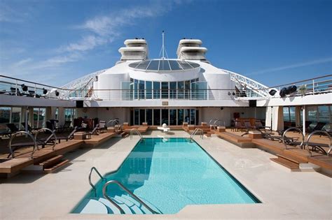 Seabourn Odyssey - Reviews and Photos