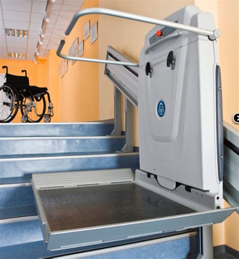 Handicapped platform stair lift - RPSP - ThyssenKrupp Access - inclined / outdoor / indoor
