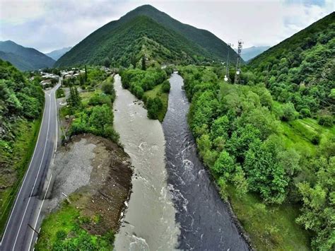 White Aragvi river merging with Black Aragvi river | Pasanauri, Georgia ...