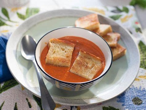 pioneer woman tomato soup and cheese bread - Raguel Braxton