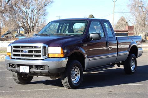 1999 Ford F-250 Super Duty XLT | Victory Motors of Colorado