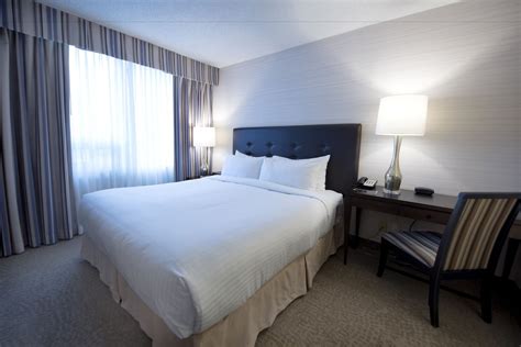 Cambridge Suites Toronto Toronto, Ontario, CA - Reservations.com