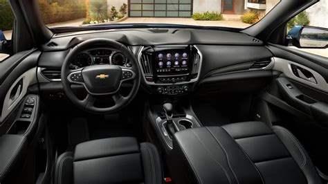 2022 Chevy Traverse Tech Features | Woodhouse Chevrolet Buick