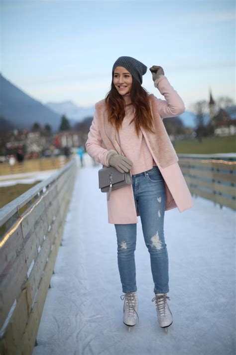 Ice Skating Outfit – Glam & Glitter