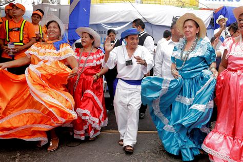 10 TYPICAL COSTUMES OF EL SALVADOR » Identity.