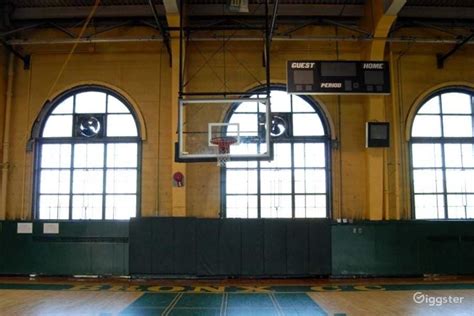 School basketball gym facility: Location 4244 | Rent this location on ...