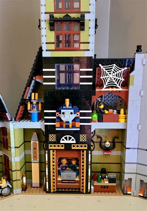 Lego Haunted House - Tumblr Gallery