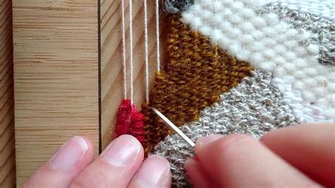 Loom weaving tutorial for beginners: The weft interlock technique - YouTube