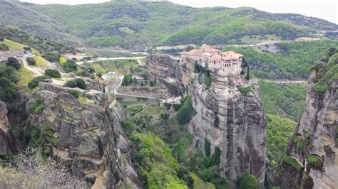 How To Take A Meteora Day Trip From Athens In 2025