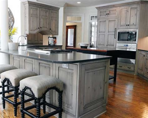 Grey Stained Alder | Houzz