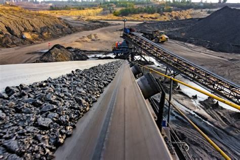 11,700+ Mining Conveyor Belt Stock Photos, Pictures & Royalty-Free Images - iStock