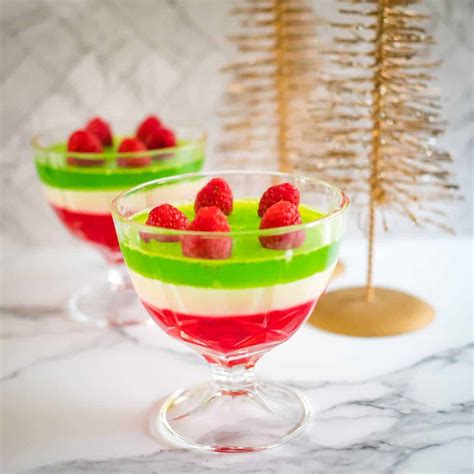 Christmas Layered Jelly - Kidgredients