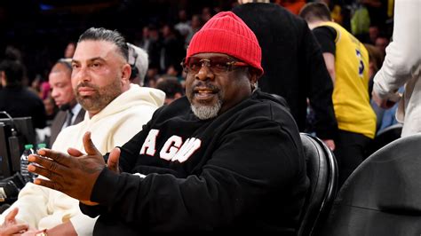 Internet Finds Evidence Of Cedric The Entertainer Stealing Jokes