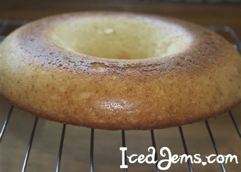 Giant Donut Cake Recipe – Iced Jems