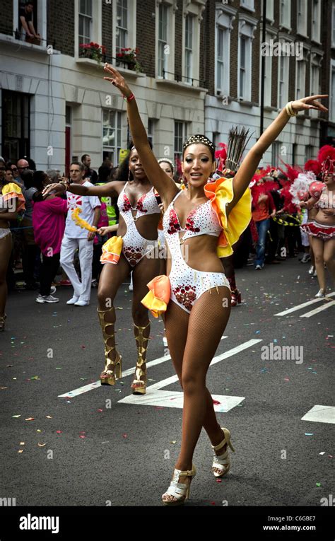 Dance performer at Notting Hill Carnival London 2011 England Great ...